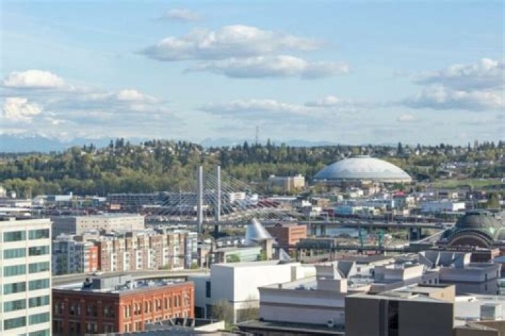 Does it snow in Tacoma Washington