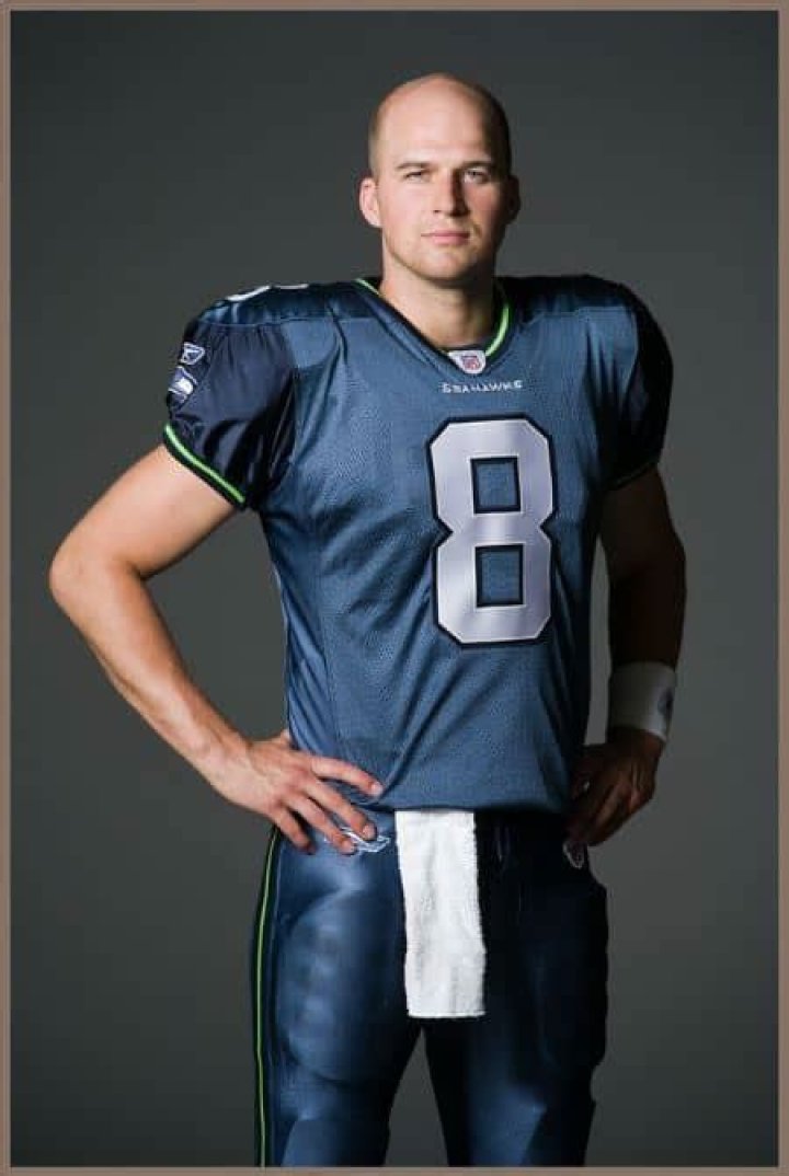 How much is Matt Hasselbeck worth