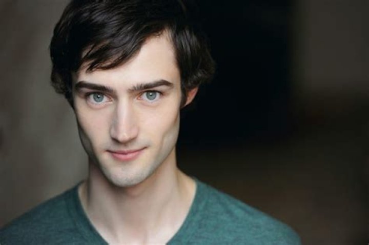 How much is River Robertson worth