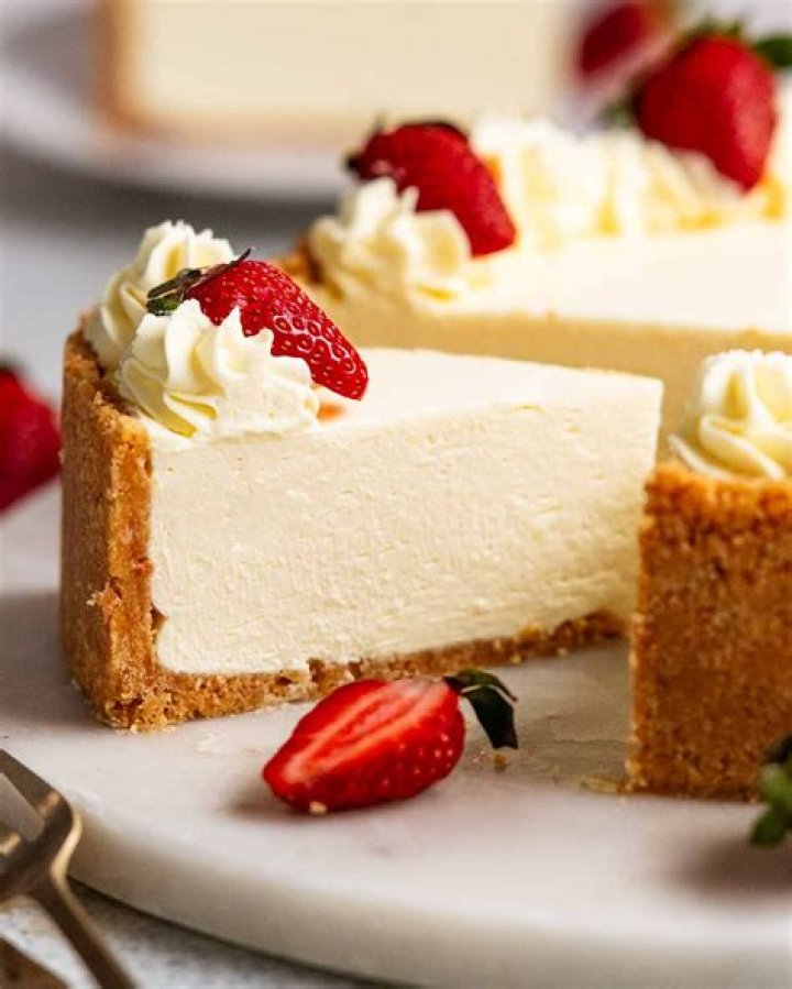 Is there any cheese in cheesecake