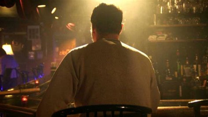 What does last call at a bar mean