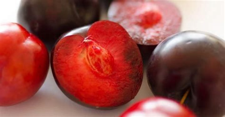 What kind of plums have red flesh